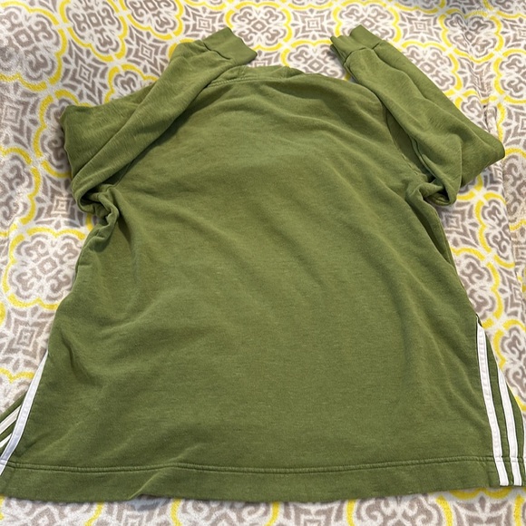 L green adidas hoodie / hooded sweatshirt, front pocket - READ DESCRIPTION - Picture 10 of 10